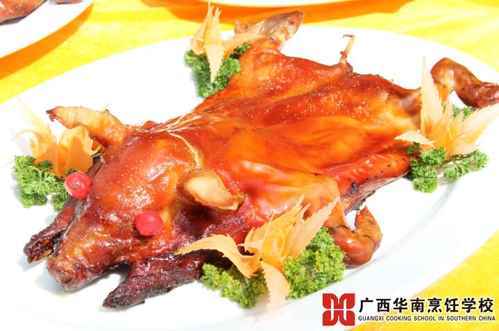 ¹ãÎ÷»ªÄÏÅëâ¿Ñ§Ð£