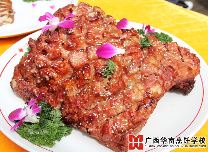 ¹ãÎ÷»ªÄÏÅëâ¿Ñ§Ð£