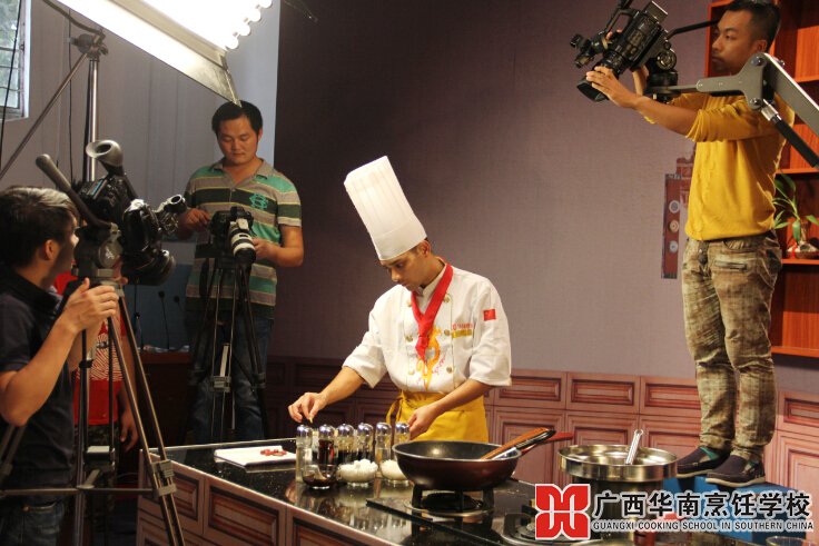 广西华南烹饪学校