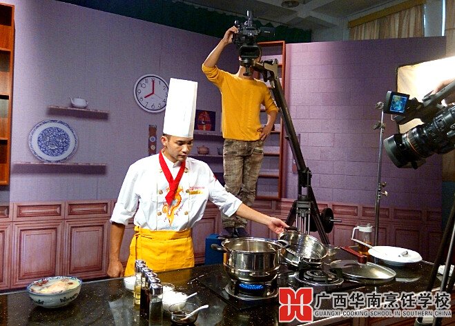 广西华南烹饪学校