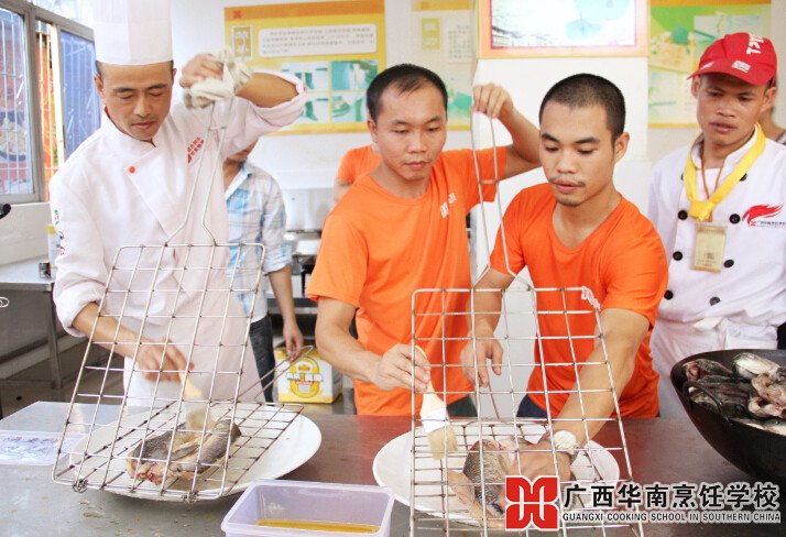 ¹ãÎ÷»ªÄÏÅëâ¿Ñ§Ð£